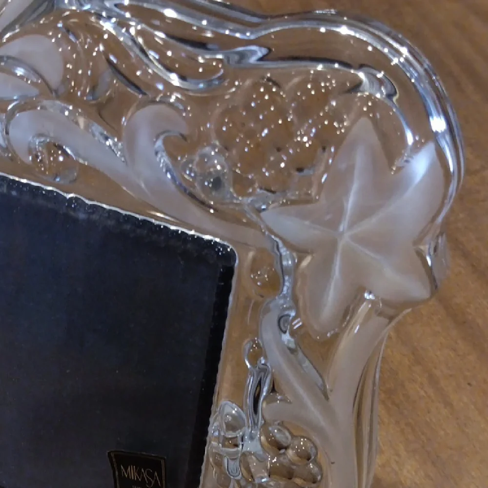 Mikasa Clear Glass Picture Frame with White Ornate Accents